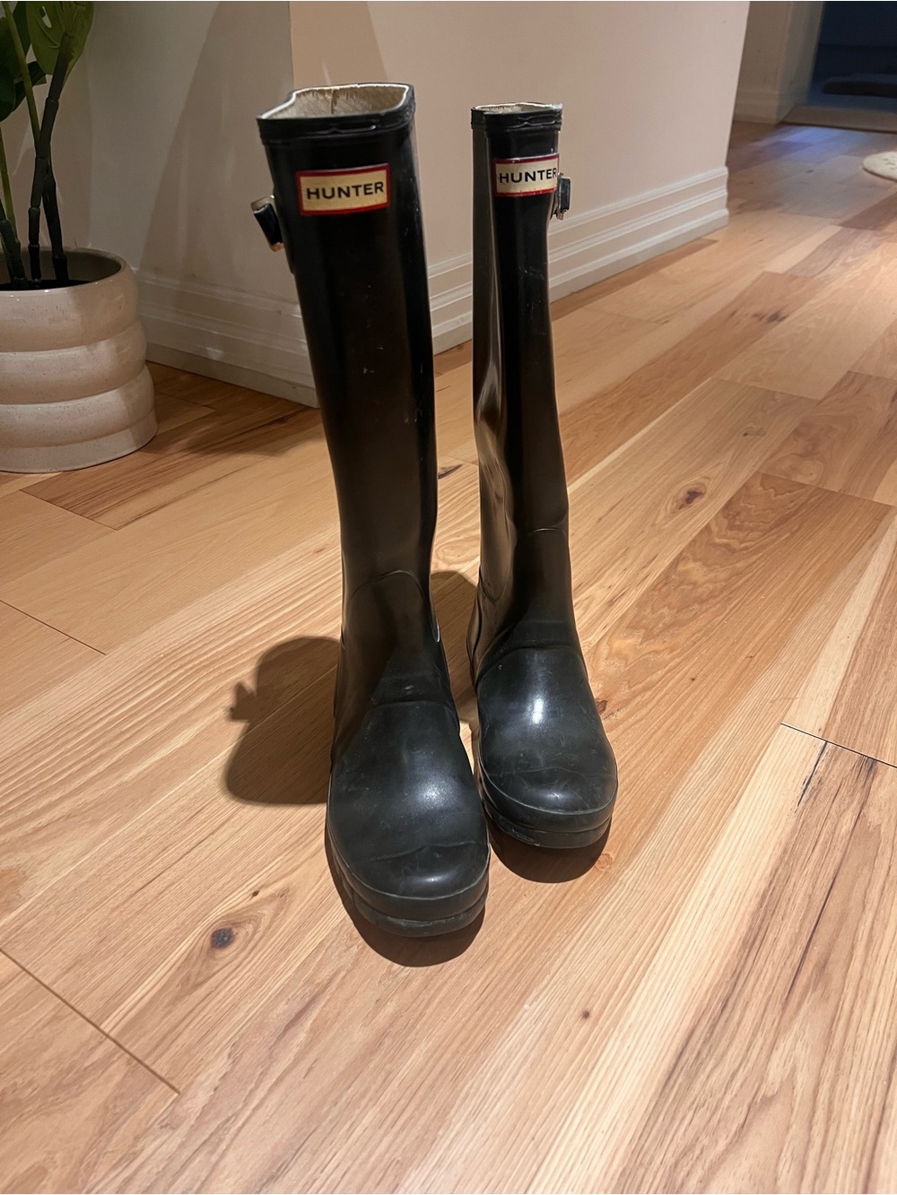 Hunter Black Gloss Tall Women's Rain Boots